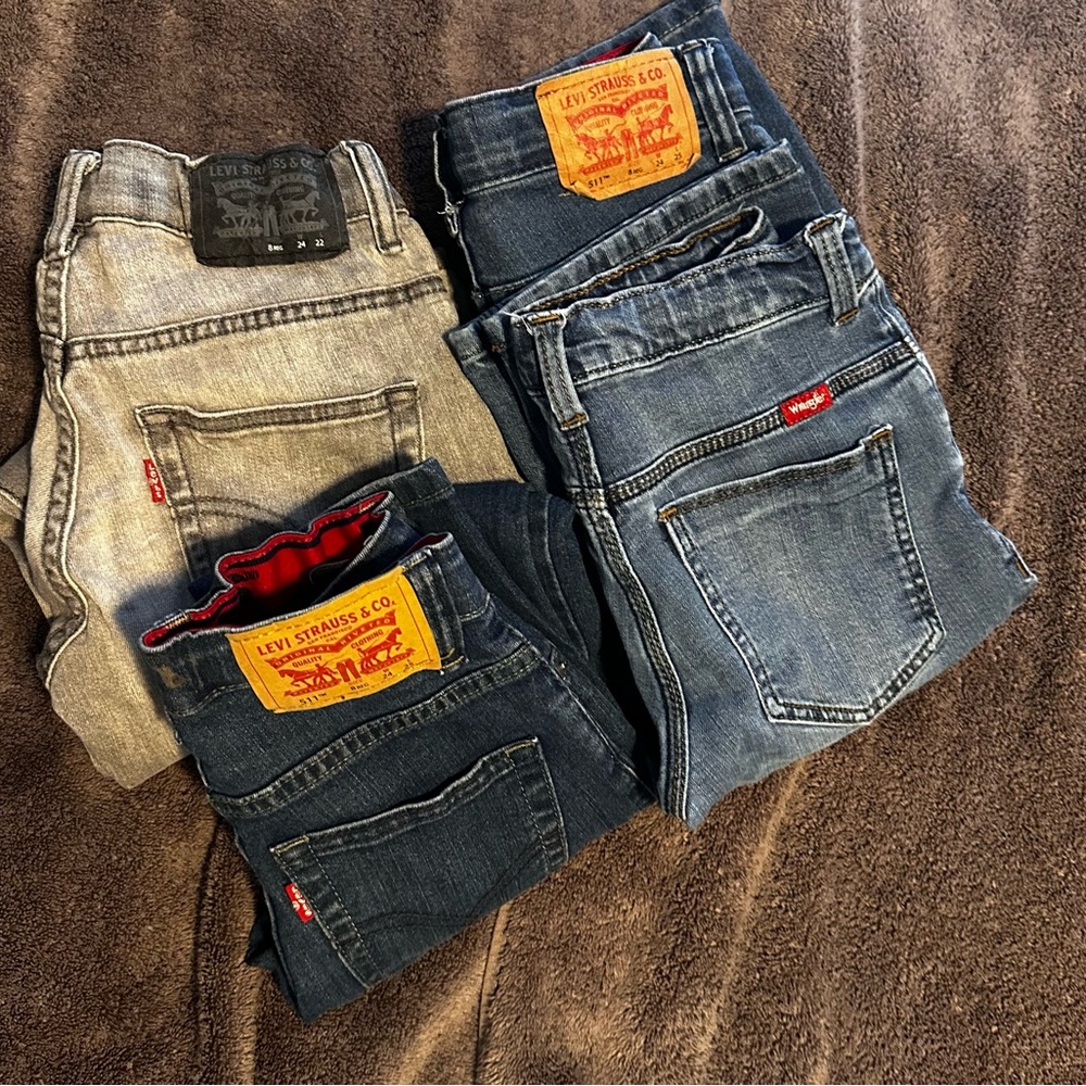 3 Levi's Boy's, 1 Wrangler Boy's Assorted Denim Jeans